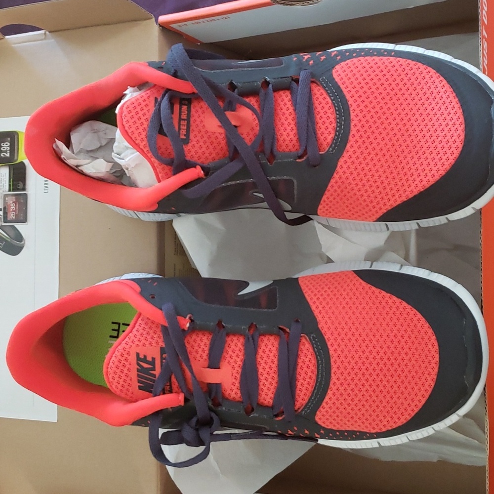 Men's Nike Free Run +3 Size 10.5.